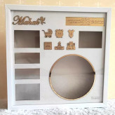 قاب باکس دار بزرگ تندیس کودک و پستانک و مو و بندناف نوزاد