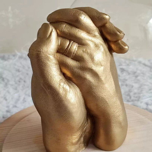 تندیس دست زوجین
