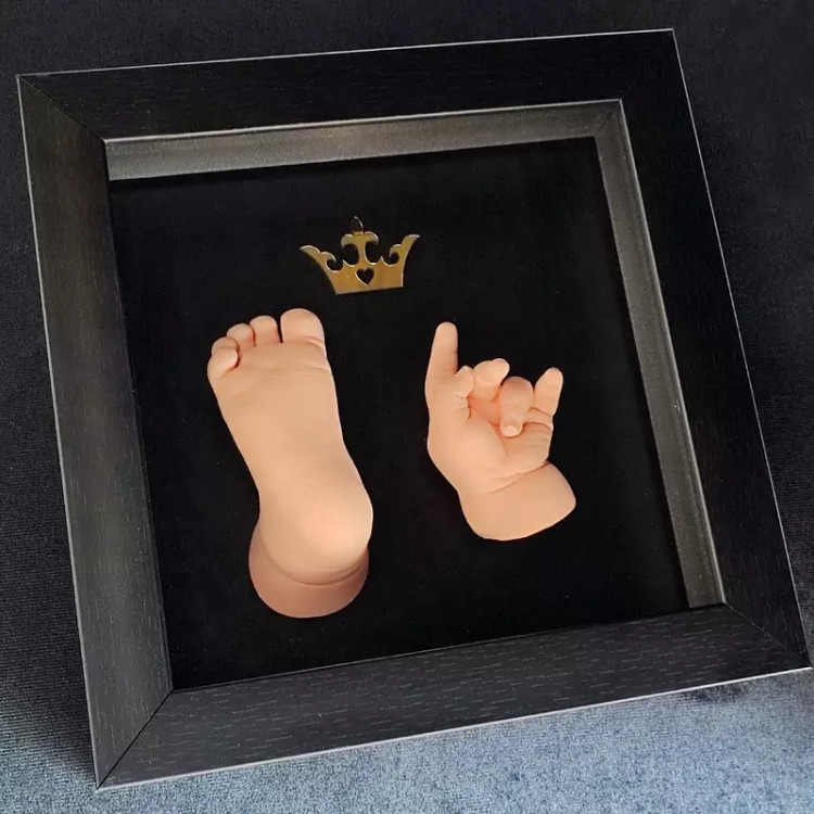 تابلو تندیس دست و پا کودک سایز 22x22 برند نی نی تندیس